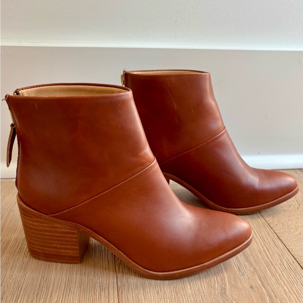 Nisolo Dari Brandy Ankle Boots – Size 6 – Like New